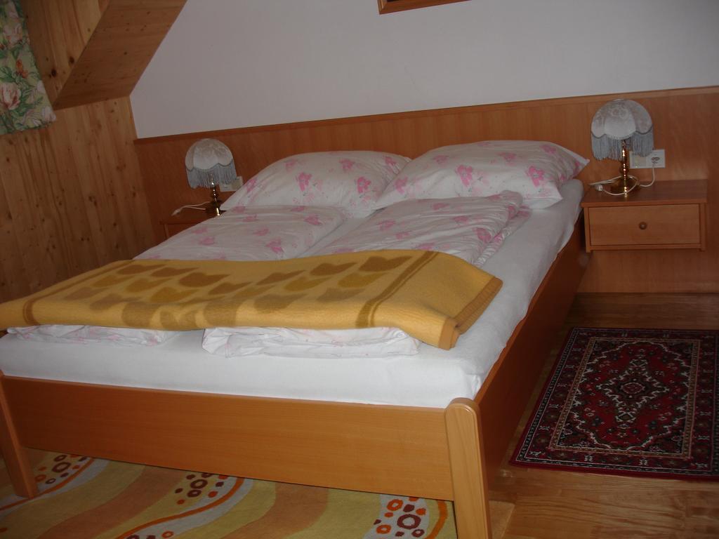 Apartment Janschitz Gundersheim Habitación foto