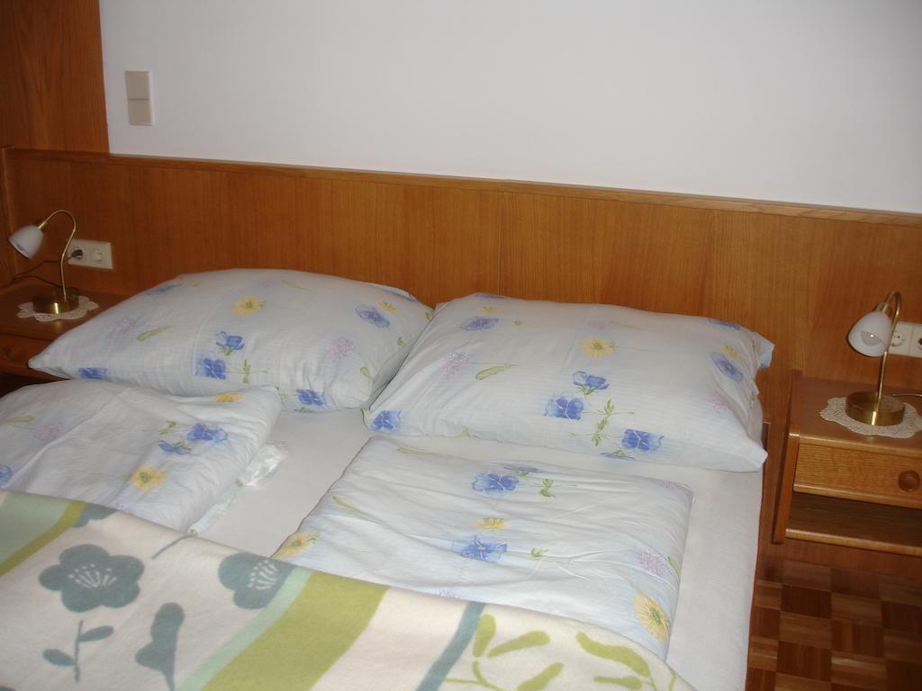 Apartment Janschitz Gundersheim Habitación foto