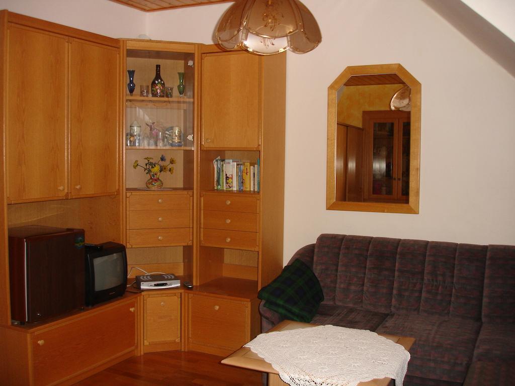 Apartment Janschitz Gundersheim Habitación foto